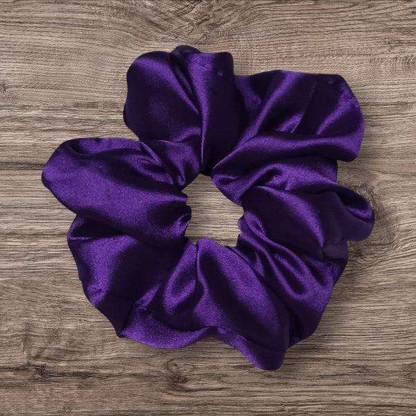 Luxurious Regalia Hair Scrunchie – Elegant and Comfortable Hair Accessory